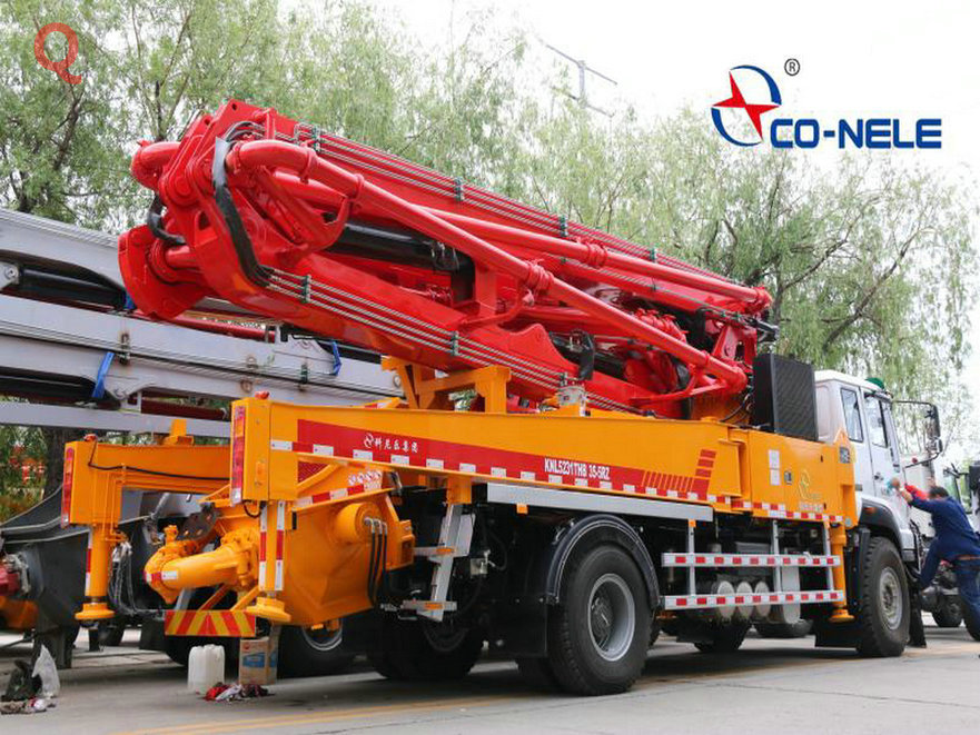 天泵，小型混凝土泵車，小型泵車