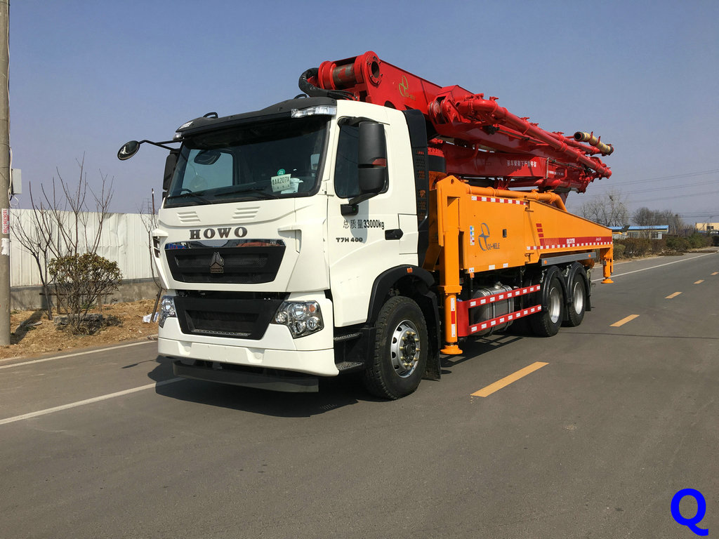 小型混凝土泵車。天泵，混凝土泵車，小型泵車