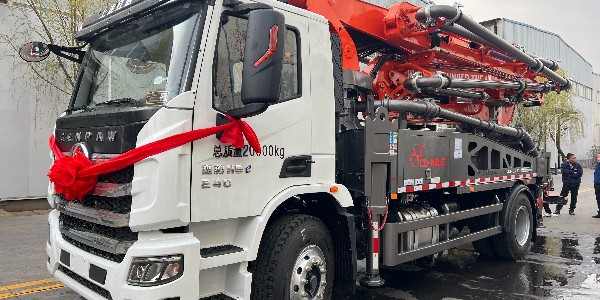 泵車在磨合期內(nèi)的注意事項(xiàng)